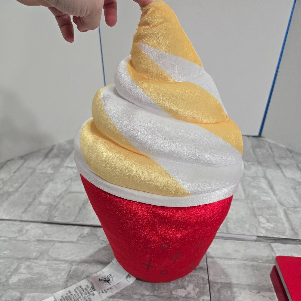 14"‎ Disney Parks Scented Dole Whip Ice Cream Swirl Snacks Food Icons Plush